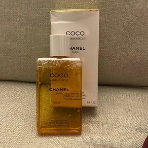 COCO CHANEL Mademoiselle foaming shower gel